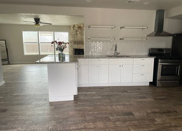 rental at 106  Kipling in San Antonio, TX — photo 2
