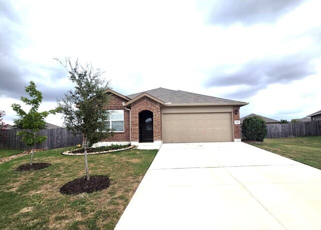 rental at 125  Little River in Cibolo, TX — photo 1
