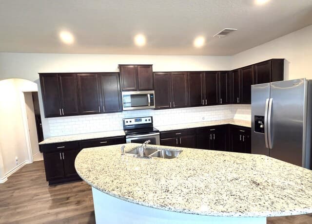 rental at 125  Little River in Cibolo, TX — photo 4