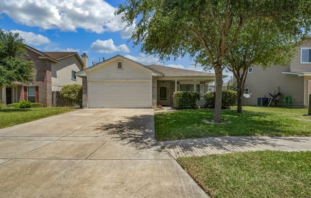 rental at 9815  Autumn Pl in Converse, TX — photo 1