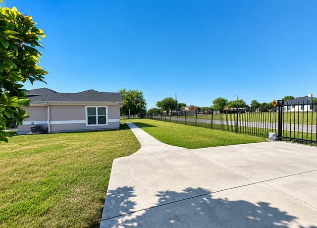 rental at 14630  Santa Gertrudis St in San Antonio, TX — photo 1