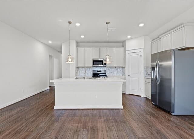 rental at 8339  Chasemont Ct in Converse, TX — photo 2