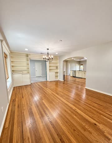 rental at 227  Larchmont Dr in San Antonio, TX — photo 2