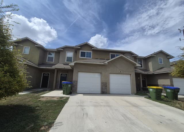 rental at 16825  Showdown Path Unit 4 in Selma, TX — photo 1