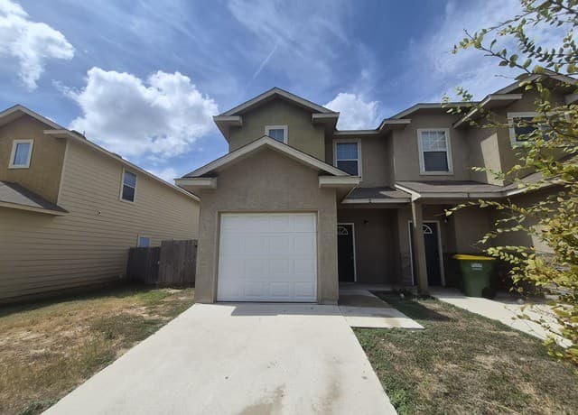 rental at 16825  Showdown Path Unit 4 in Selma, TX — photo 2