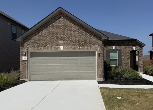 rental at 114  East Granite Shrs Dr. in Boerne, TX — photo 1