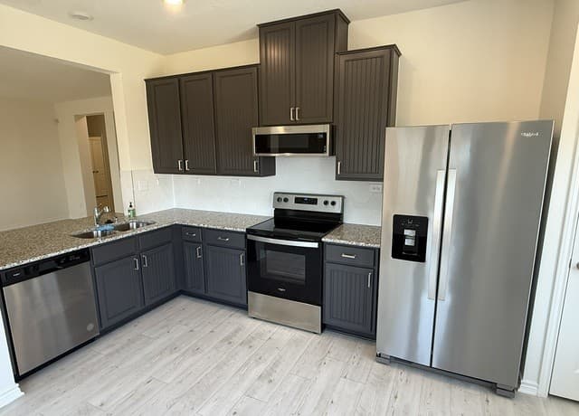 rental at 114  East Granite Shrs Dr. in Boerne, TX — photo 3
