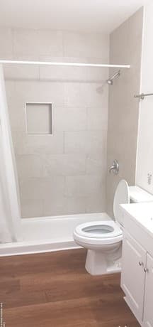 rental at 926  Drury Ln Unit 4 in San Antonio, TX — photo 5