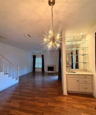 rental at 101  Fenimore Ave Unit 6 in San Antonio, TX — photo 2