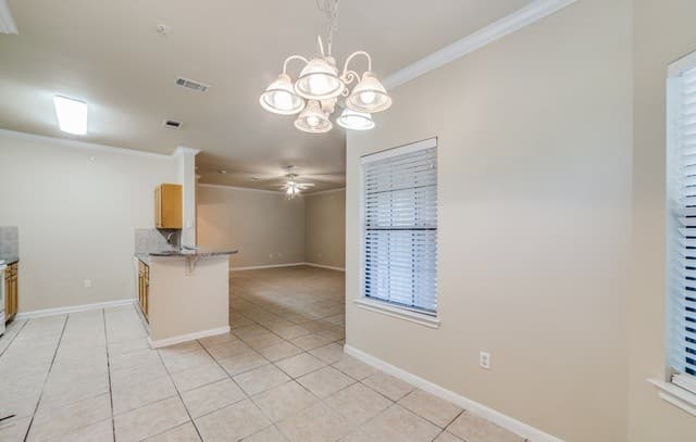 rental at 6160  Eckhert Unit APT 606 in San Antonio, TX — photo 5