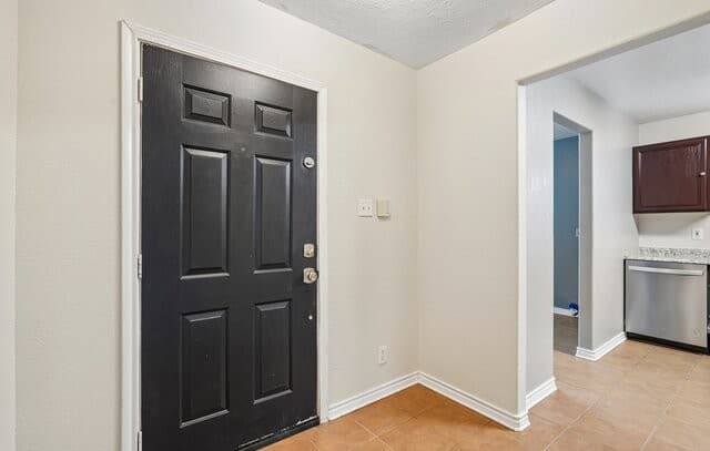 rental at 3815  Wetmore Knl in San Antonio, TX — photo 5
