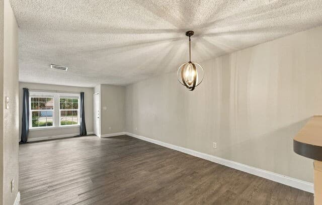 rental at 7203  Timbercreek Dr in San Antonio, TX — photo 5