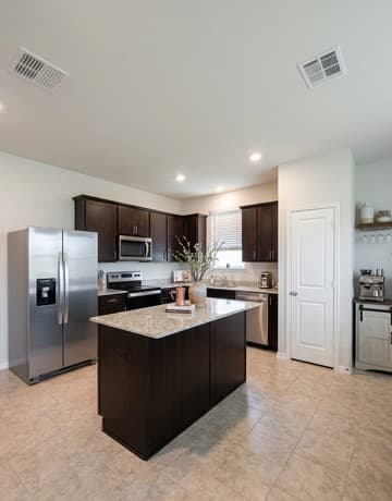 rental at 7413  Playa Xing in San Antonio, TX — photo 2