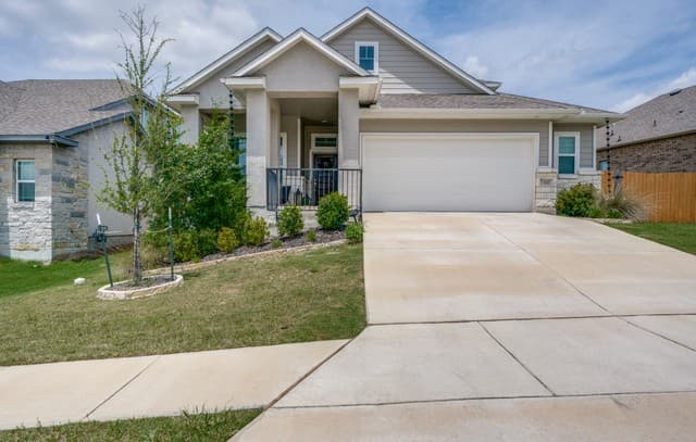 rental at 1617  Craftsman in New Braunfels, TX — photo 1