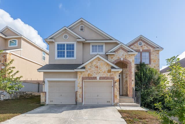 rental at 21226  Villa Valencia in San Antonio, TX — photo 1