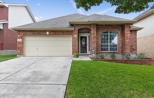 rental at 1301  Magellan in Windcrest, TX — photo 1