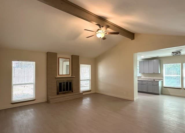 rental at 6731  Carters Bluff in San Antonio, TX — photo 4