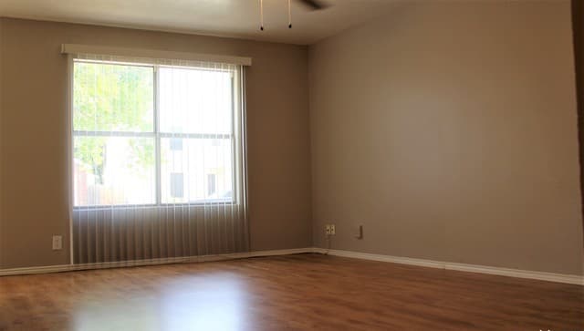 rental at 9226  Encino Vlg in San Antonio, TX — photo 3