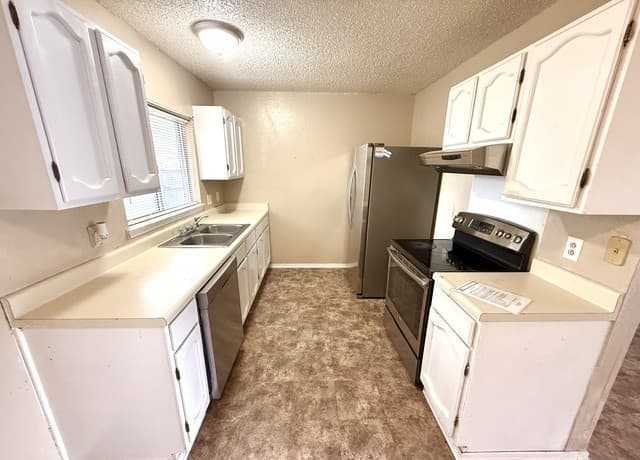 rental at 10610  Green Vista Street in San Antonio, TX — photo 5