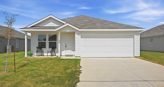 rental at 3159  Dispatch Dr in New Braunfels, TX — photo 1