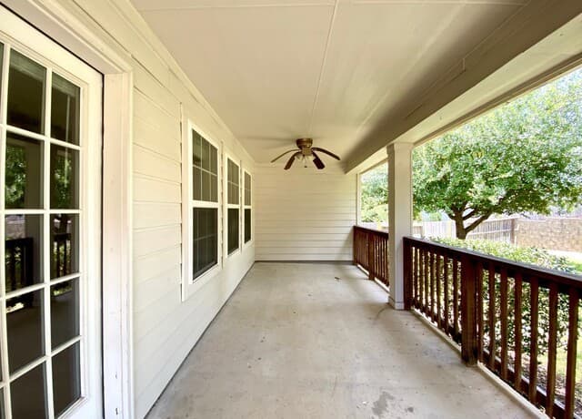 rental at 13904  Belgravia in Live Oak, TX — photo 4