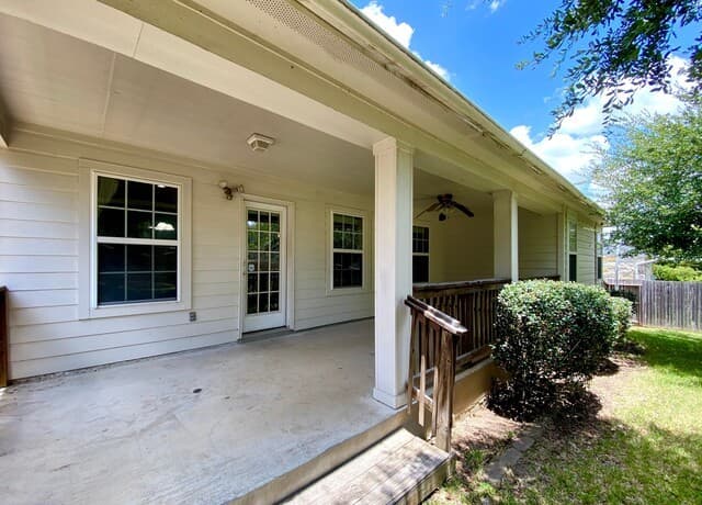 rental at 13904  Belgravia in Live Oak, TX — photo 5