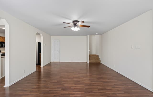rental at 327  Cedron Chase in San Antonio, TX — photo 4