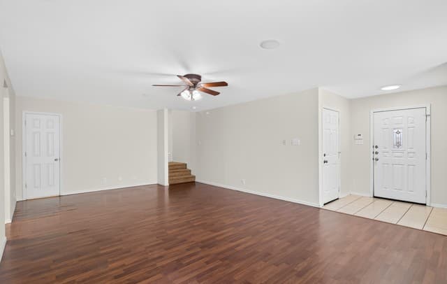 rental at 327  Cedron Chase in San Antonio, TX — photo 5