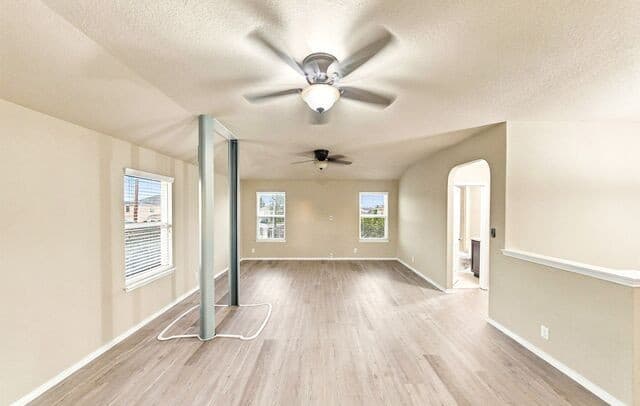 rental at 8834  Double Oak in San Antonio, TX — photo 5