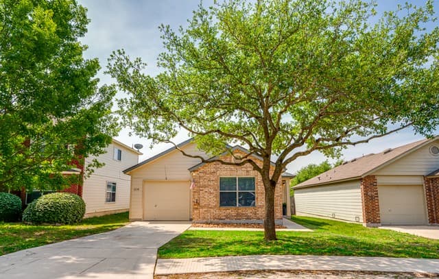rental at 11138  Ranger Cavern in San Antonio, TX — photo 1