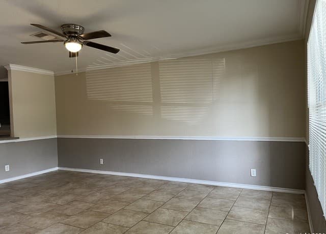 rental at 9668  Sekula in San Antonio, TX — photo 3