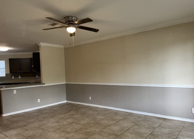 rental at 9668  Sekula in San Antonio, TX — photo 4