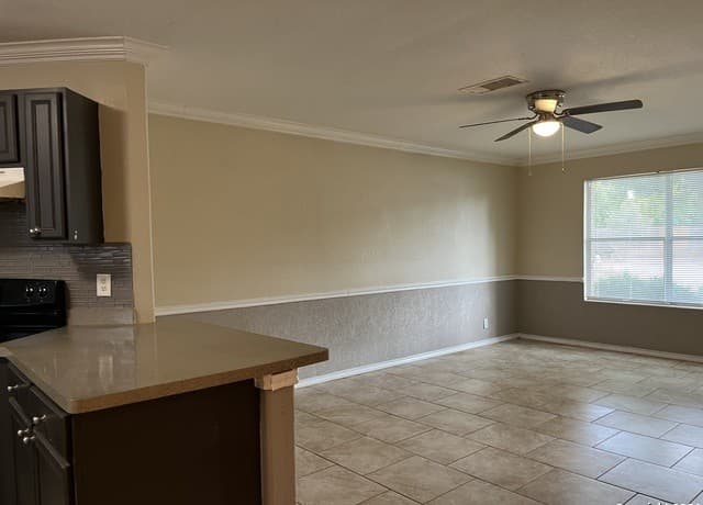 rental at 9668  Sekula in San Antonio, TX — photo 5