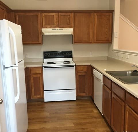 rental at 5823  Golf Bnd Unit 2 in San Antonio, TX — photo 3