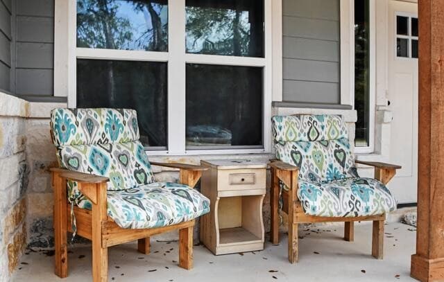 rental at 2537  Grandview Frst in Canyon Lake, TX — photo 2