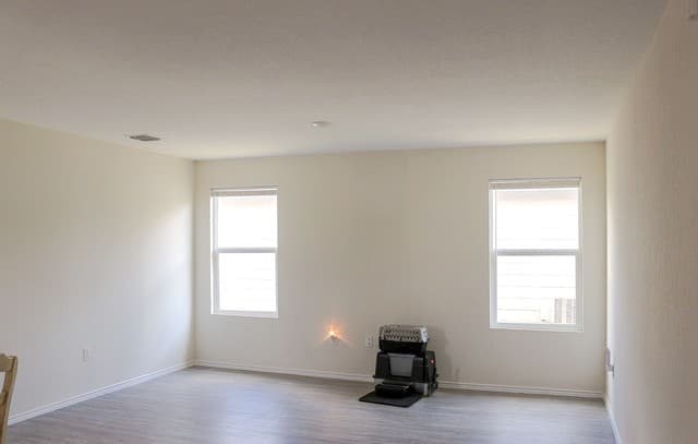 rental at 13502  Sneed Ter in San Antonio, TX — photo 3