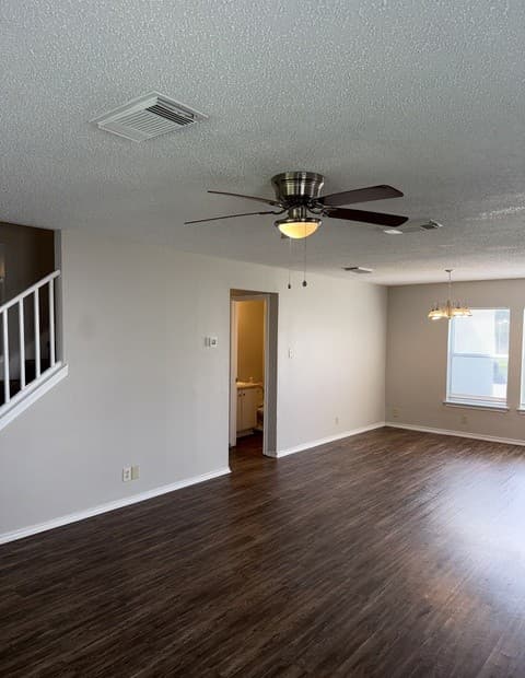 rental at 375  Stone in New Braunfels, TX — photo 5