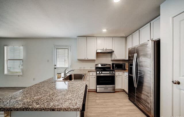 rental at 6670  Arid Way in San Antonio, TX — photo 5