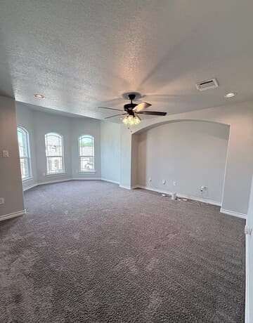 rental at 8803  Kallison Arbor in San Antonio, TX — photo 4