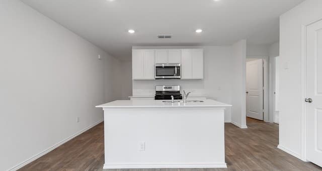 rental at 15406  Ruby Hummingbird in San Antonio, TX — photo 4
