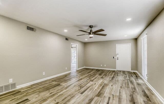 rental at 8033 N New Braunfels Ave Unit # 100A in San Antonio, TX — photo 2