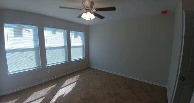 rental at 6926  Crestway Rd Unit 1 in San Antonio, TX — photo 3