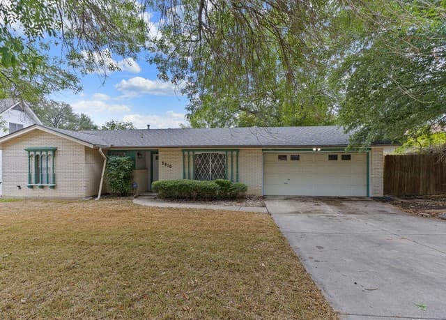 rental at 5810  Brenda Ln in San Antonio TX