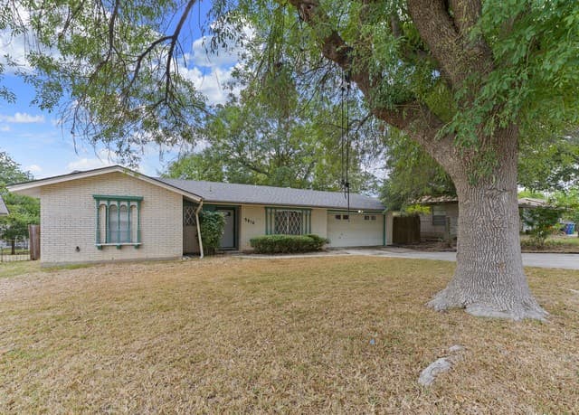 rental at 5810  Brenda Ln in San Antonio, TX — photo 4