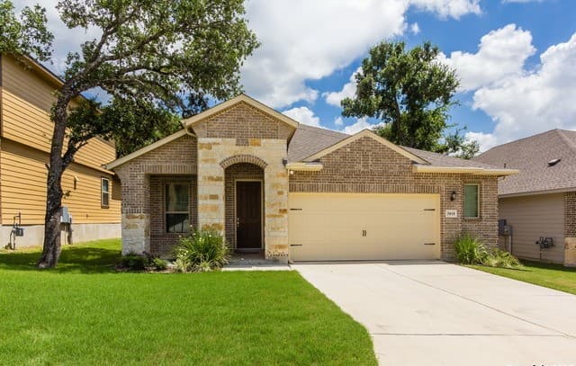 rental at 5818  Quiet Glen Dr in San Antonio, TX — photo 1