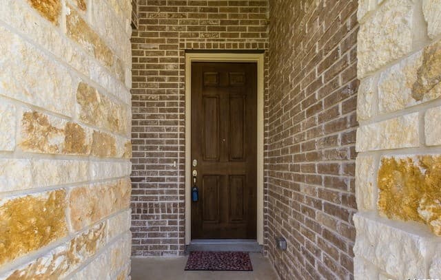 rental at 5818  Quiet Glen Dr in San Antonio, TX — photo 3
