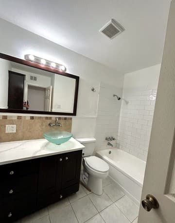 rental at 223 W Silver Sands Dr Unit 8 in San Antonio, TX — photo 2
