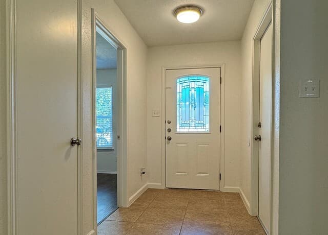 rental at 127  Whisper Way in Boerne, TX — photo 1