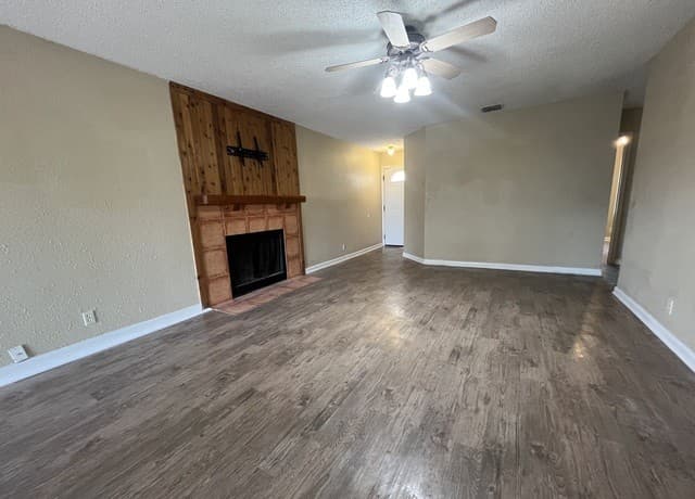 rental at 5710  Coldsprings Dr in San Antonio, TX — photo 3