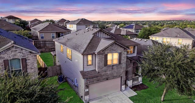 rental at 9814  Marbach Bnd in San Antonio, TX — photo 1